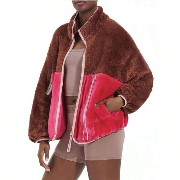 UGG Marlene Sherpa Jacket II - Picture 1 of 16